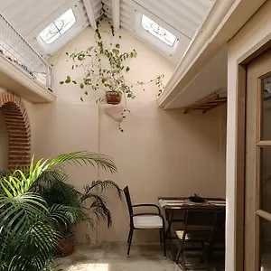 Holiday home Great Location ! 4 Bedroom In The Heart Of Cartagena